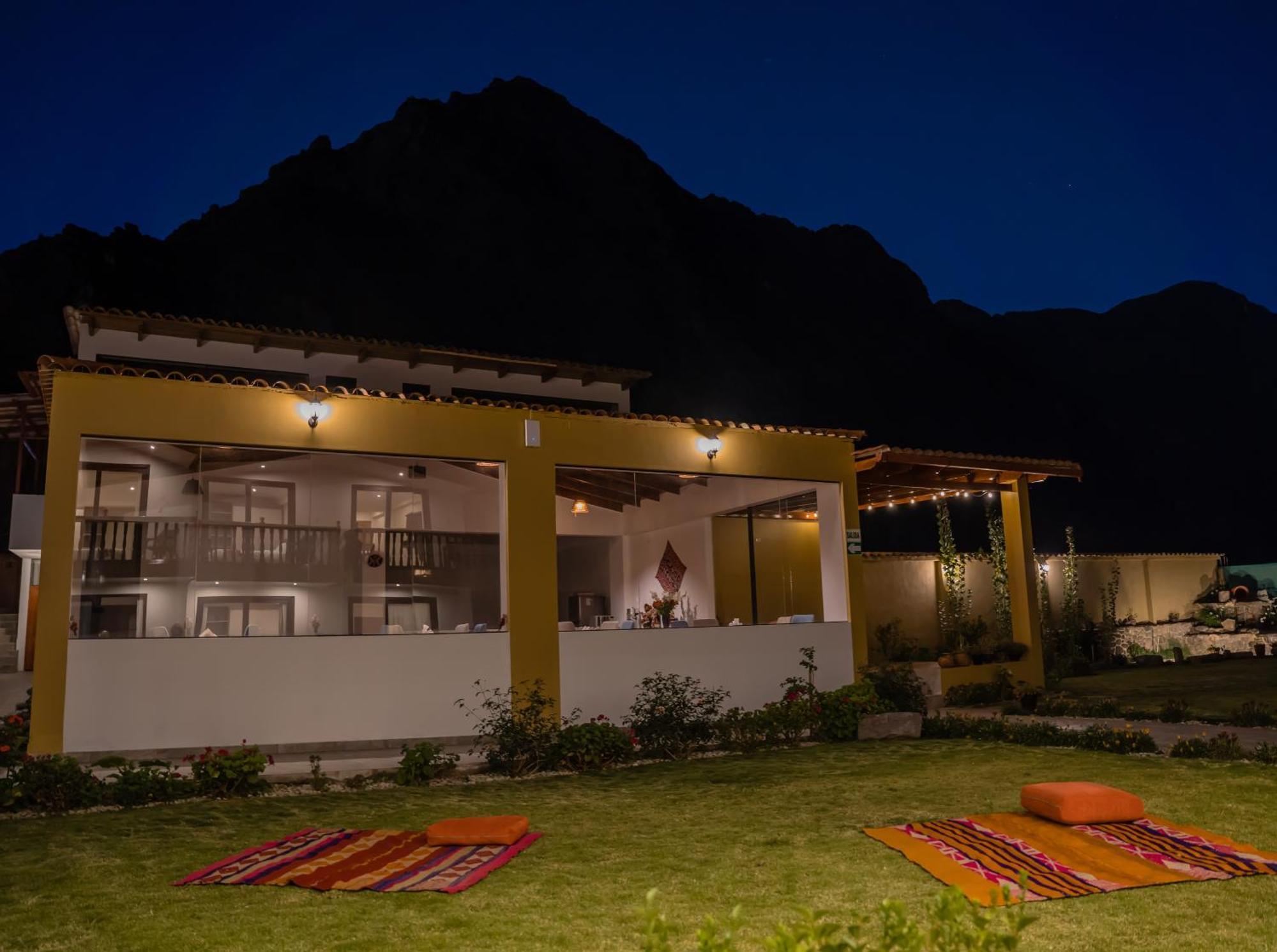Tikawasi Ollanta 2 Incluye Transporte O Recojo A La Estacion De Tren Ollantaytambo Exterior foto
